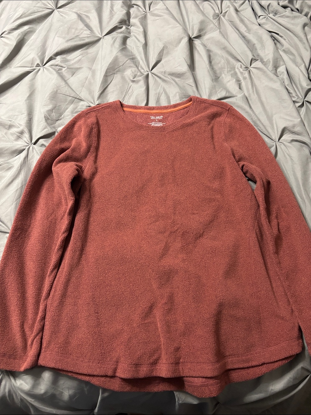 tek gear women’s Crewneck Sweater - Rust Brown